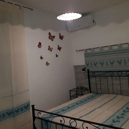 Vendégház La Piazzetta Austis